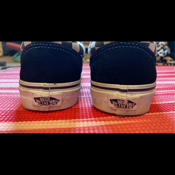 checkered vans - Picture 3 of 4